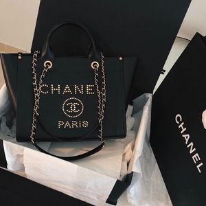 Chanel Shopping Deauville Large Black Leather Tote